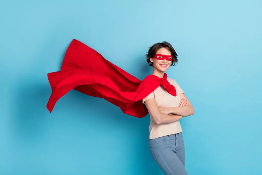 Photo,Of,Confident,Shiny,Lady,Dressed,Red,Mantle,Arms,Crossed